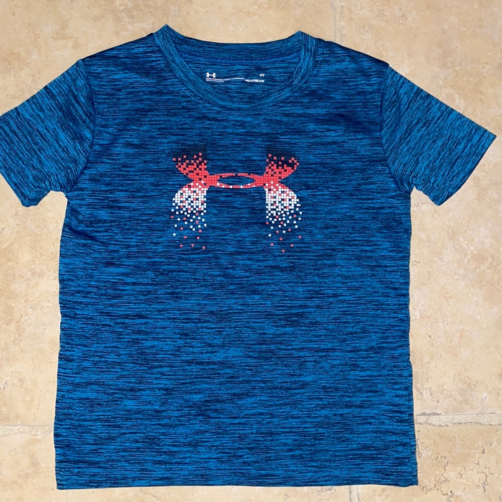 Under Armour boys heatgear shirt